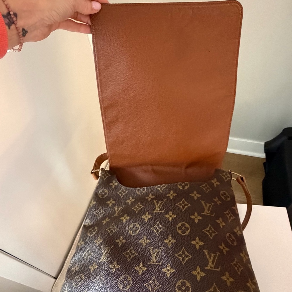 Louis Vuitton Musette GM Monogram Crossbody Messenger Bag - Picture 7 of 14